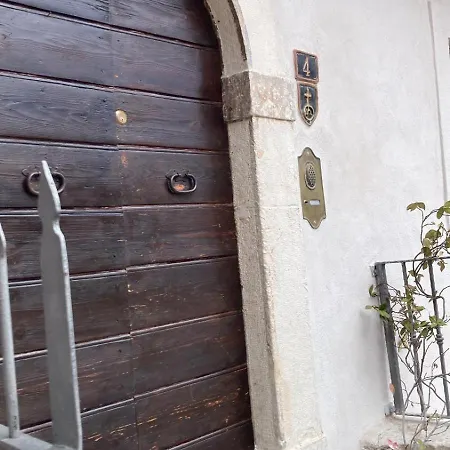 Casa Guardiola 1 * Pacentro