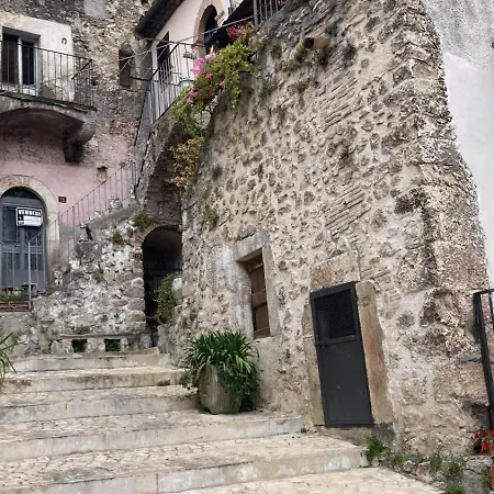 Casa Guardiola 1